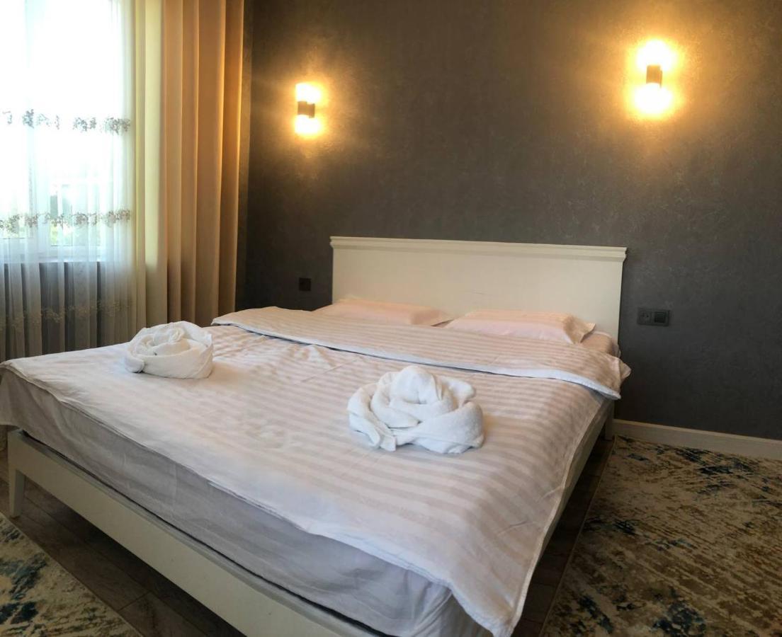 Vavilon Apartment Каракол Екстериор снимка