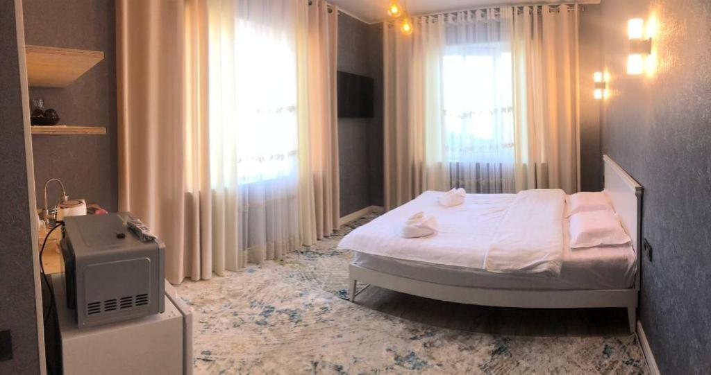 Vavilon Apartment Каракол Екстериор снимка