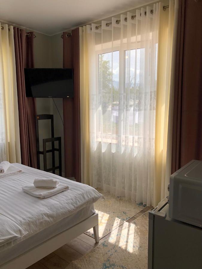 Vavilon Apartment Каракол Екстериор снимка