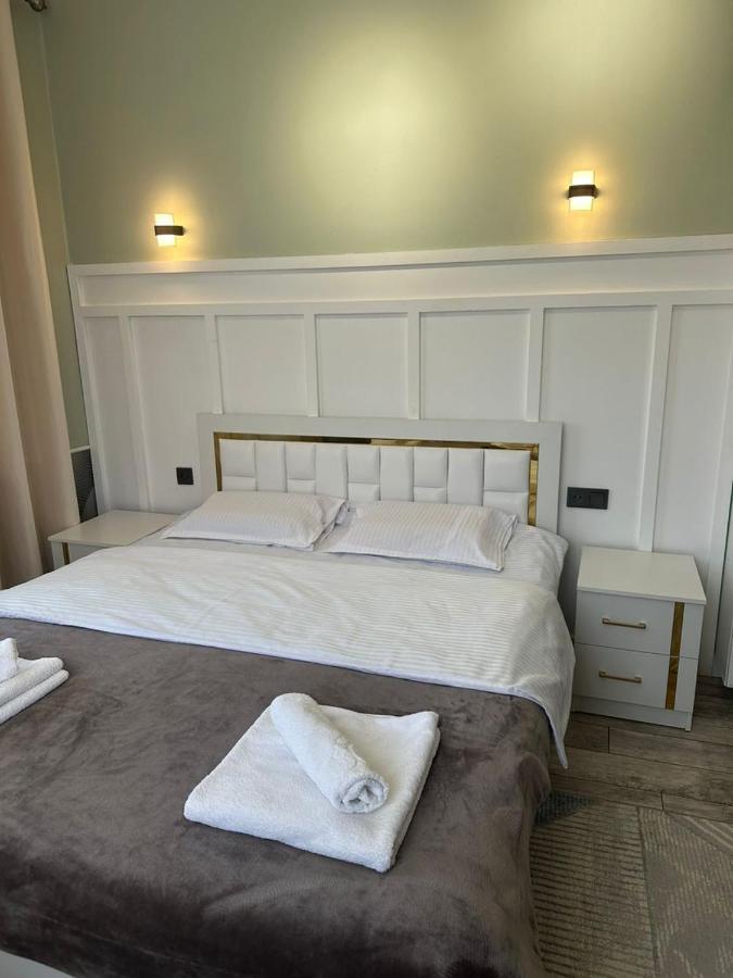 Vavilon Apartment Каракол Екстериор снимка