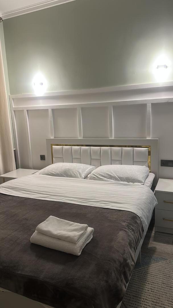 Vavilon Apartment Каракол Екстериор снимка