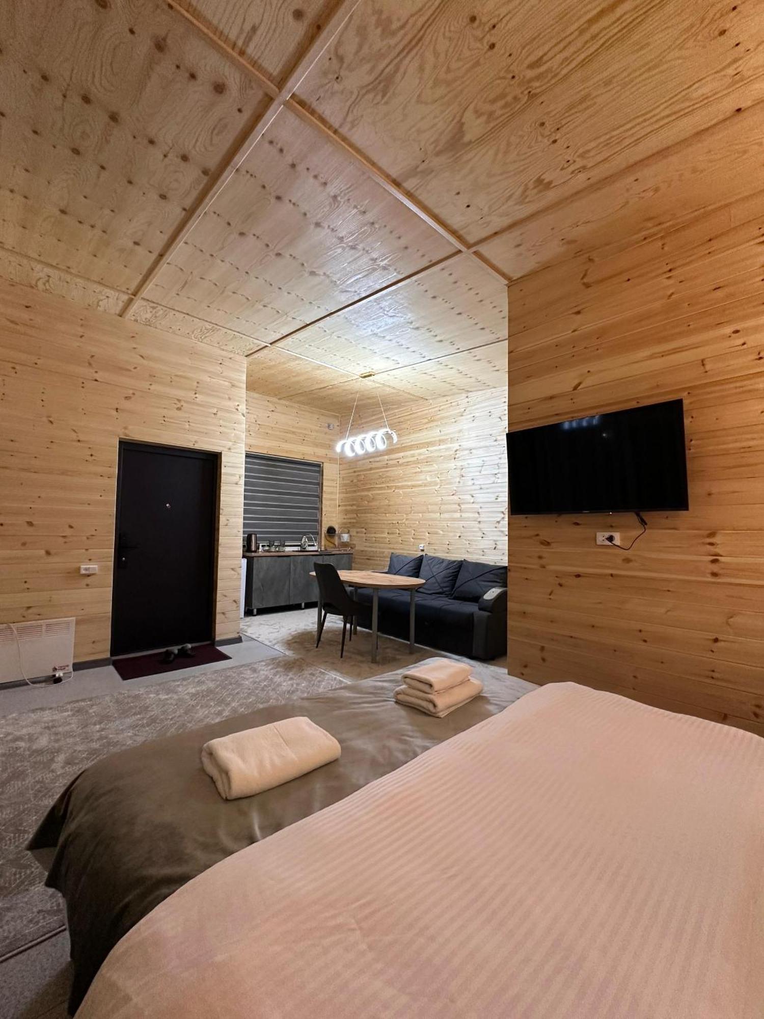 Vavilon Apartment Каракол Екстериор снимка